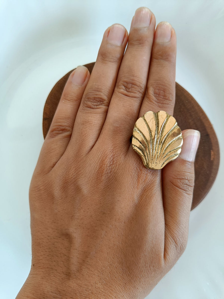 Clam ring hotsell