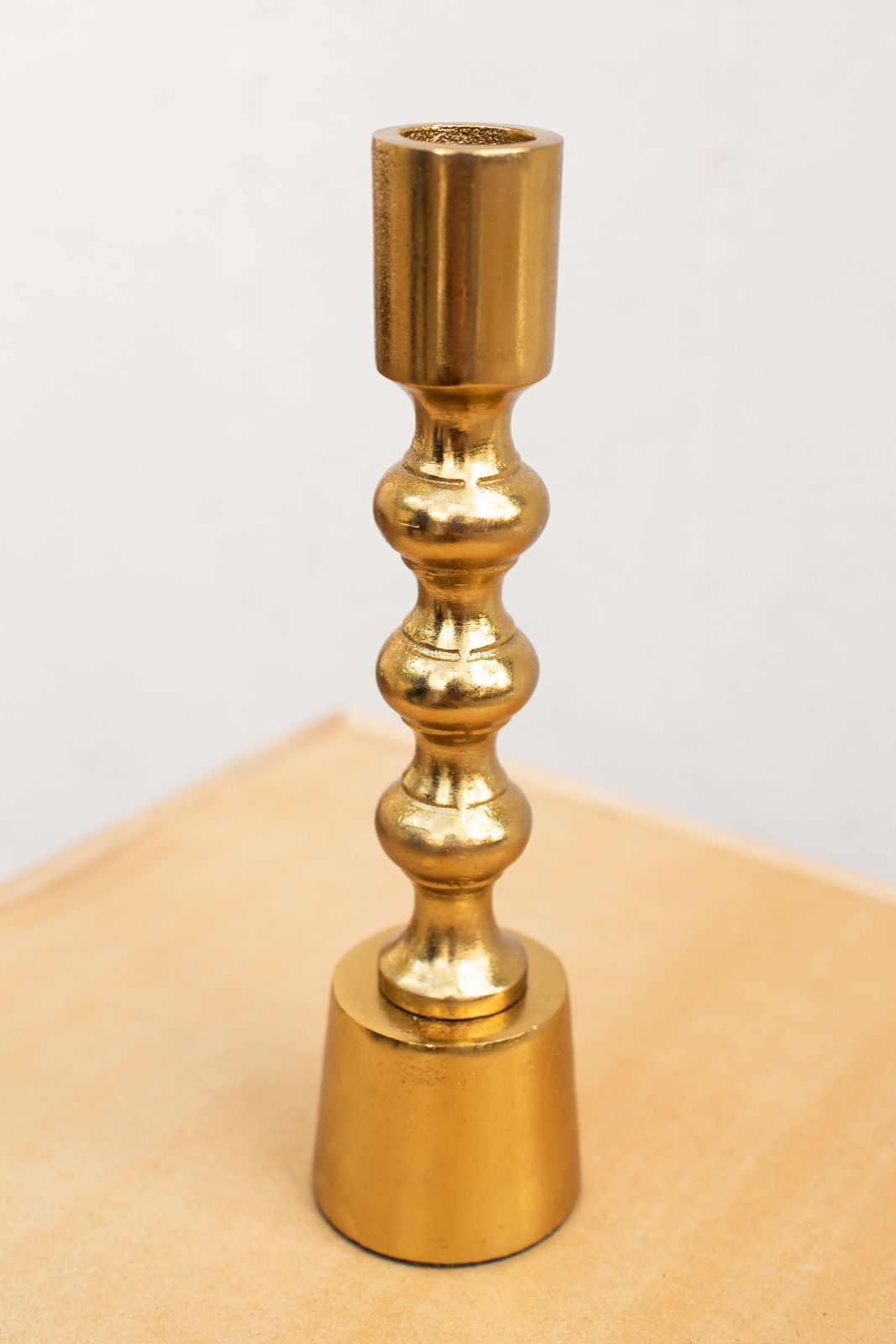 Flux Candle Stand