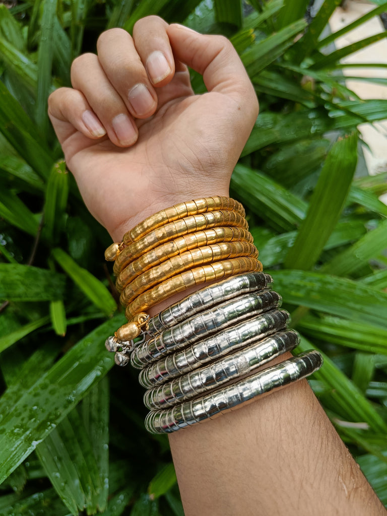 Detail of bracelets and rings at the Tibetan Market in Wednesday Flea  Market in Anjuna, Goa, India. Stock Photo | Adobe Stock