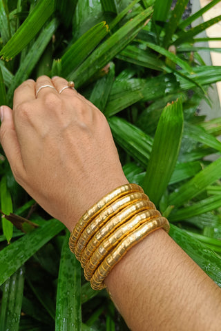 Twist Bell Bracelet - Gold