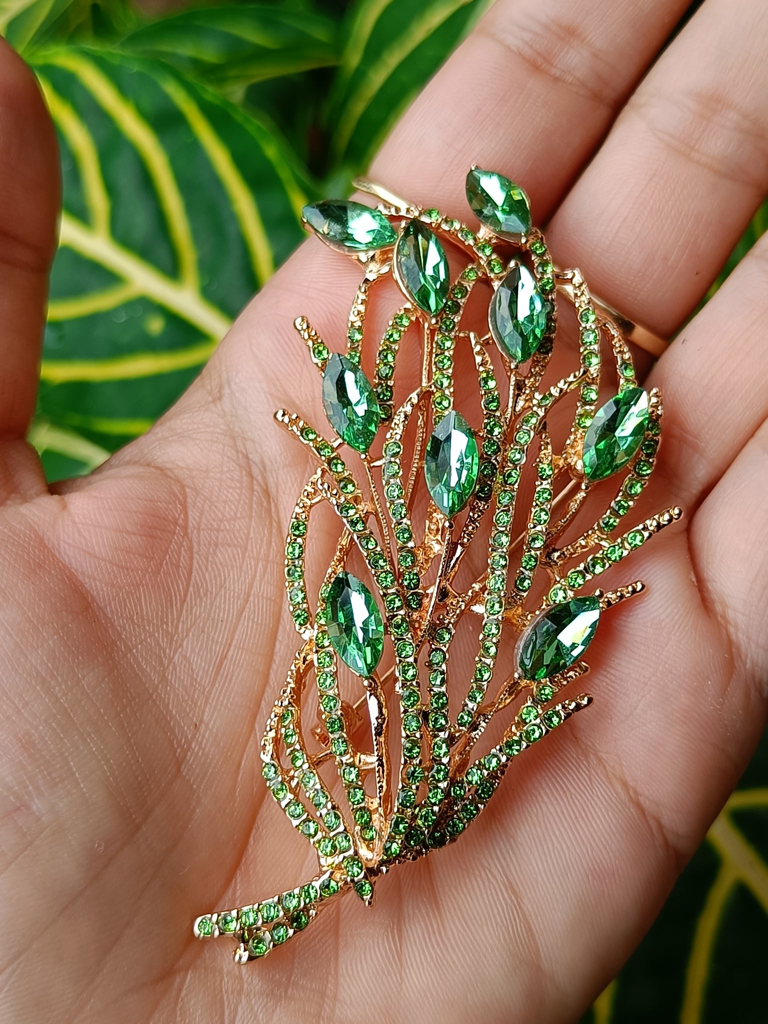 Leaf Brooch - Green