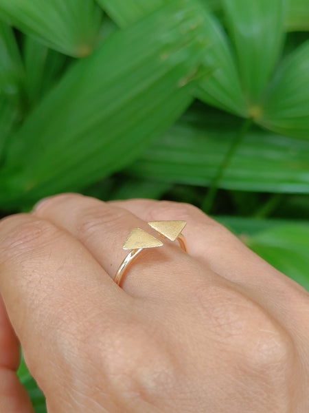 Mini Triangle Ring