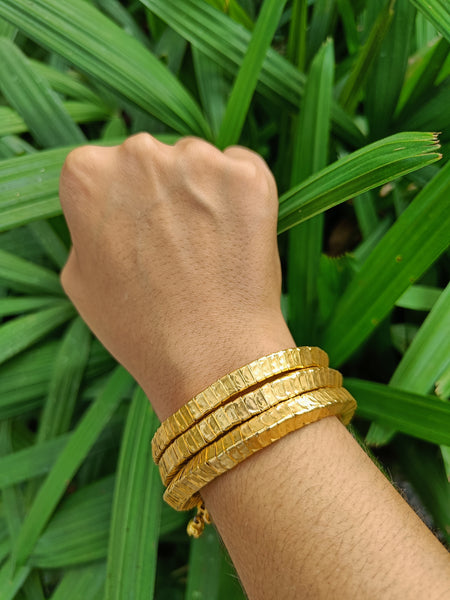 Cubed Twist Bell Bracelet