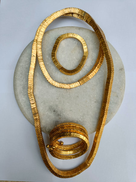 Cubed Twist Necklace - Gold
