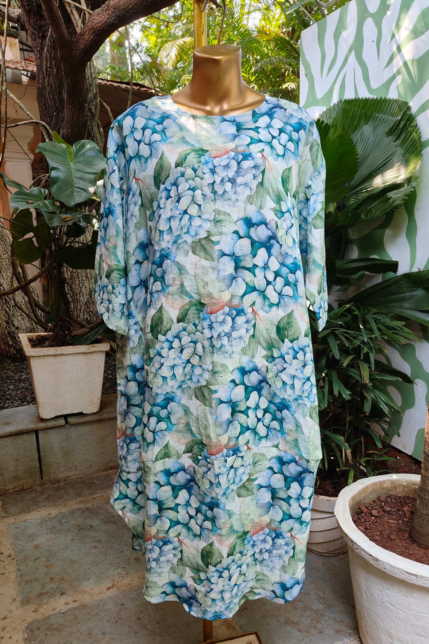 Hydrangea Linen Olea Dress