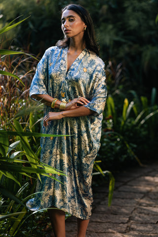Lisbon Drop Sleeve Dress