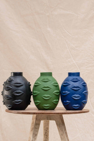 Lips Vase