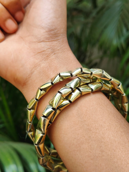 Entangled Circle Bangle