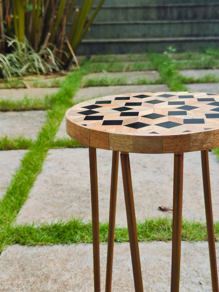 Indy Peg Table - Black Geo