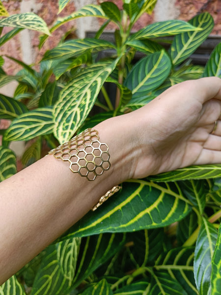 Golden Honeycomb Bracelet