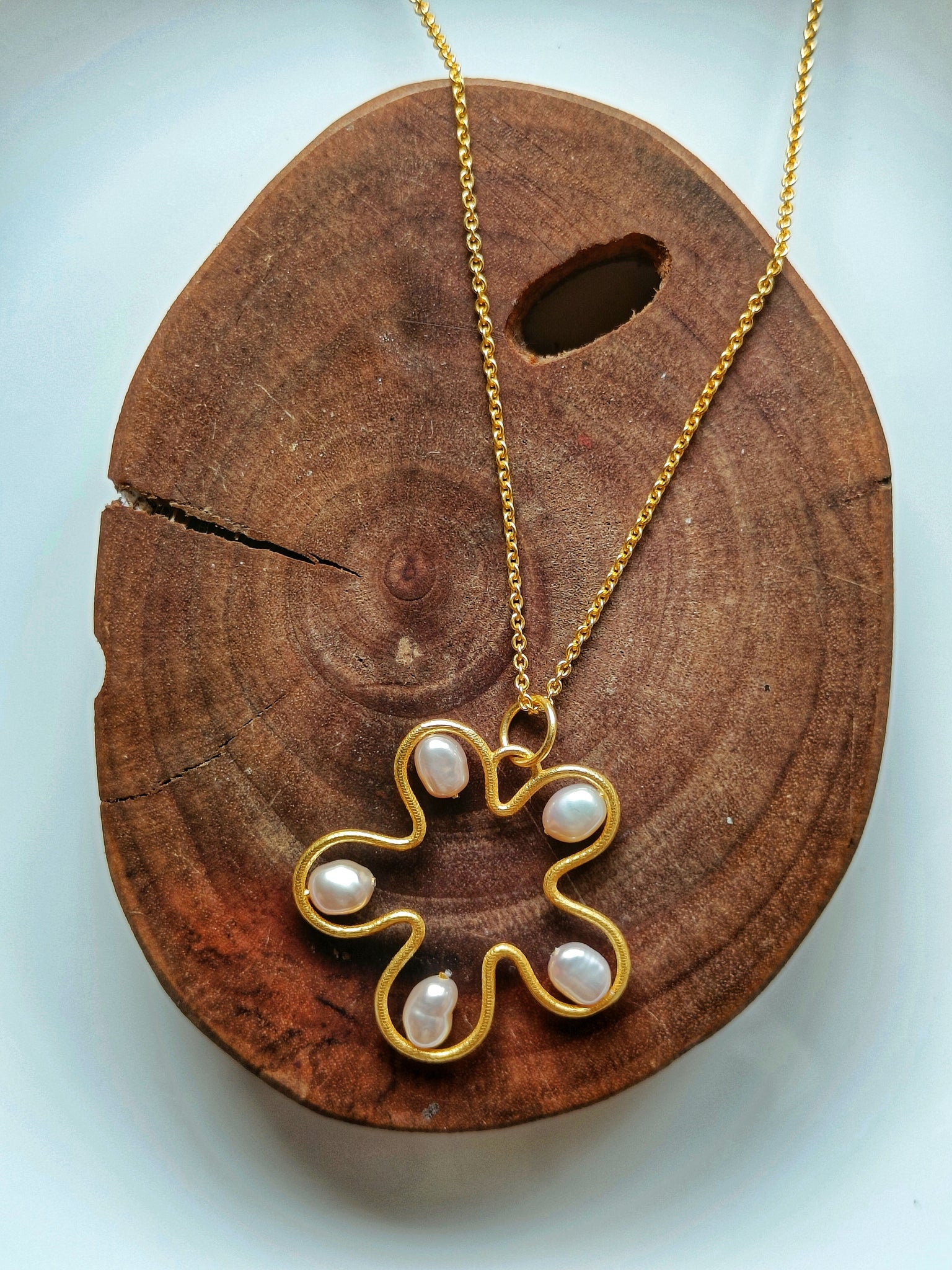 Pearl Flower Necklace