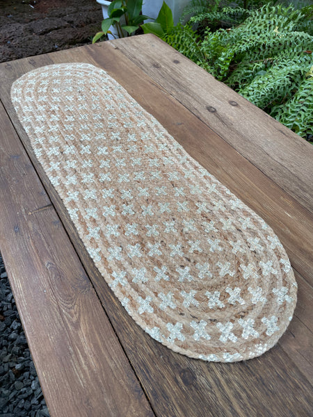 Crossed Jute Braided Runner