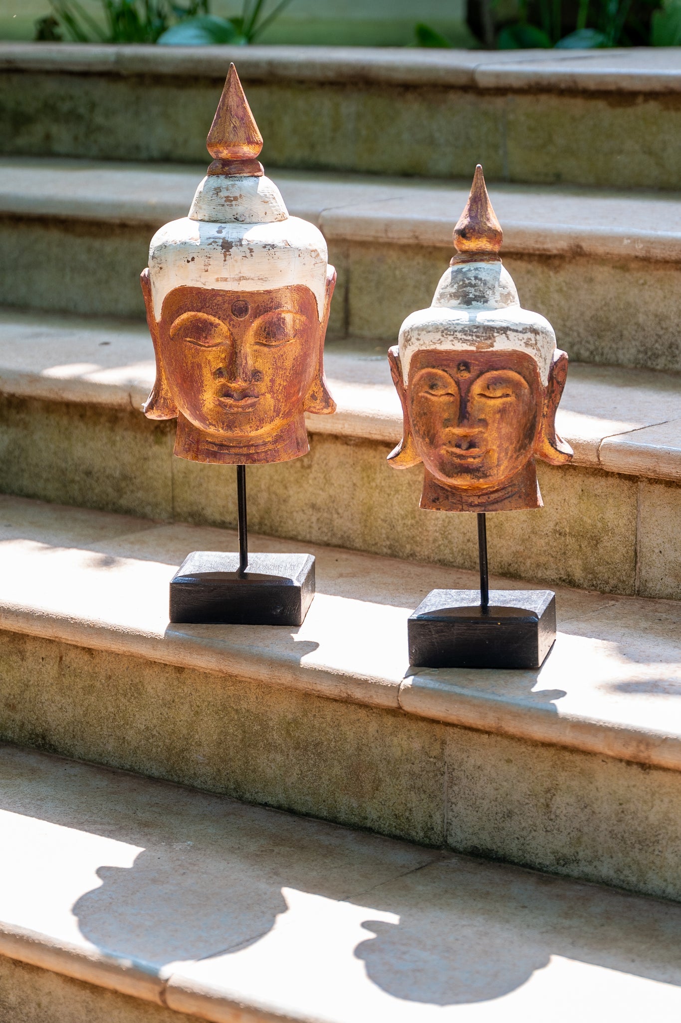 Buddha Head Stand - Red