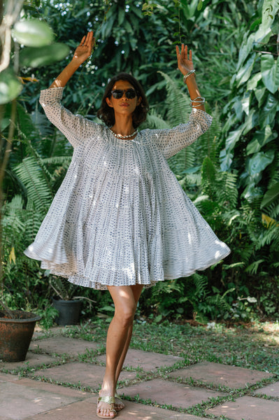 Pine Dress Short - Snow Dot
