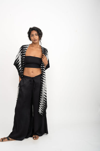 Black/White Royal IKAT Handloom Kimono